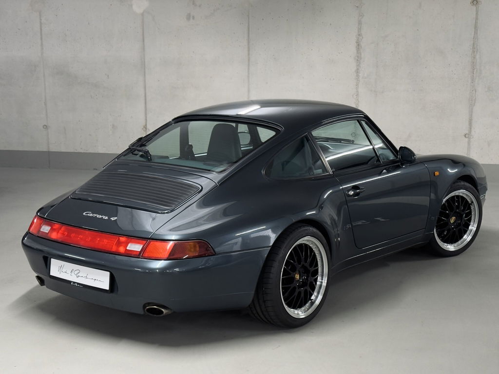 Porsche 993 Carrera 4