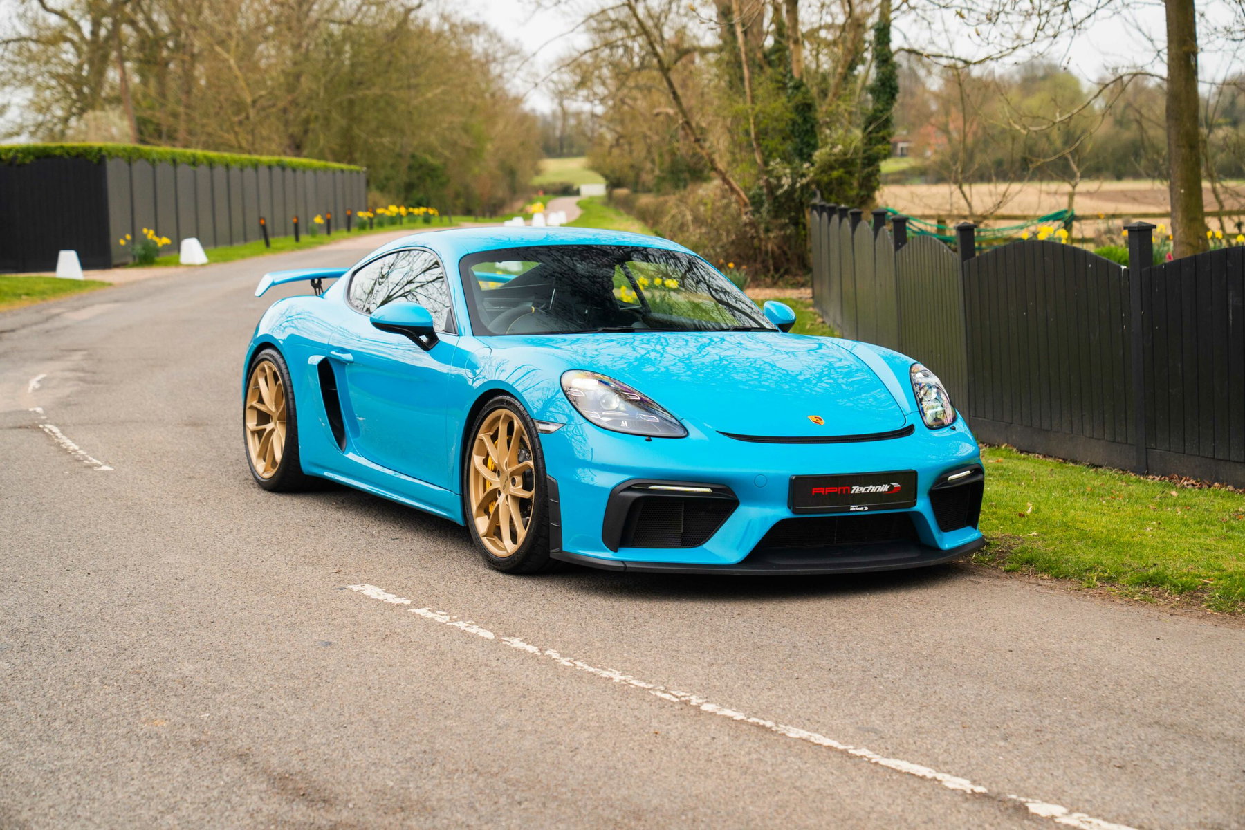 Porsche 718 Cayman GT4 2020 - elferspot.com - Marketplace for