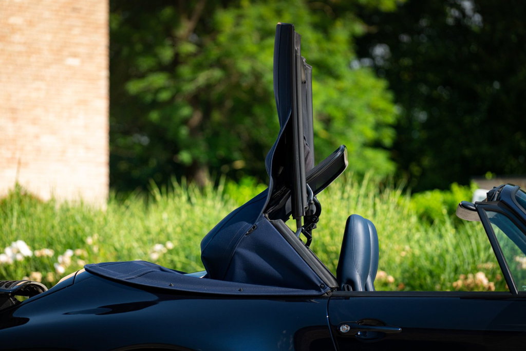 Porsche 993 Carrera 4