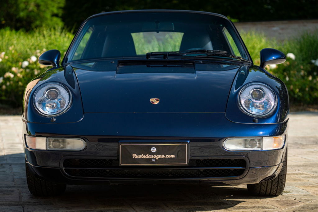 Porsche 993 Carrera 4