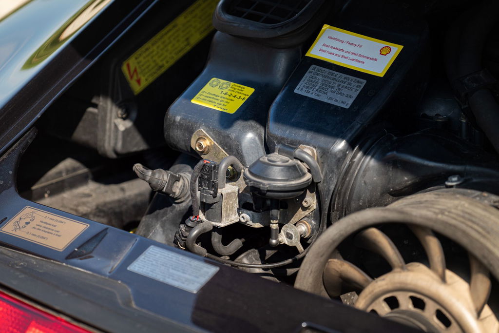 Porsche 993 Carrera 4