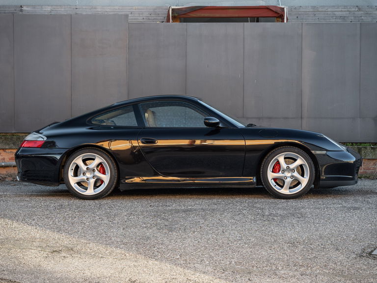 Porsche 996 Carrera 4S
