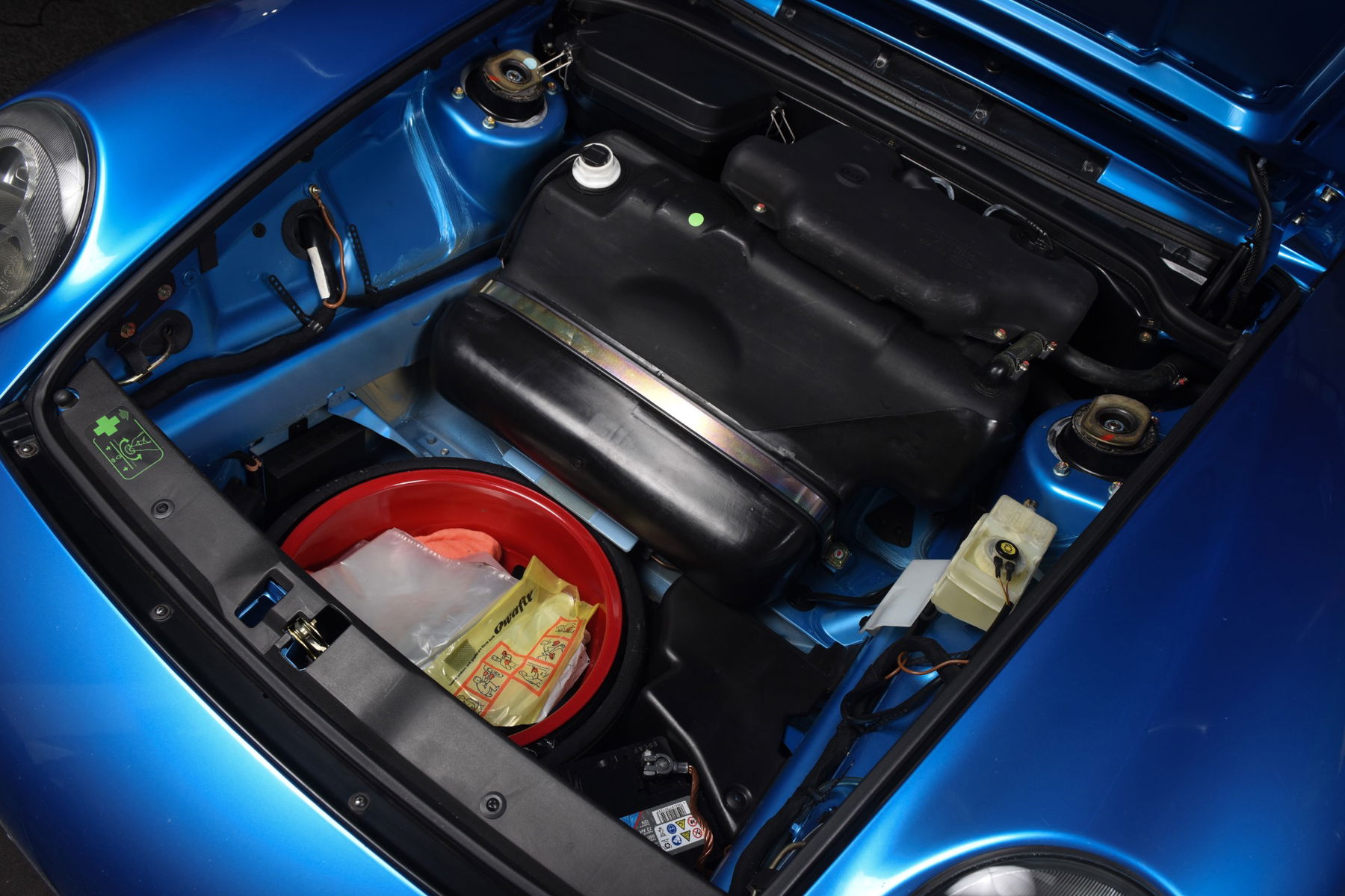 Porsche 993 Carrera 1995 - elferspot.com - Marketplace for