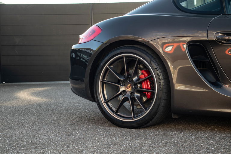 Porsche 981 Cayman S