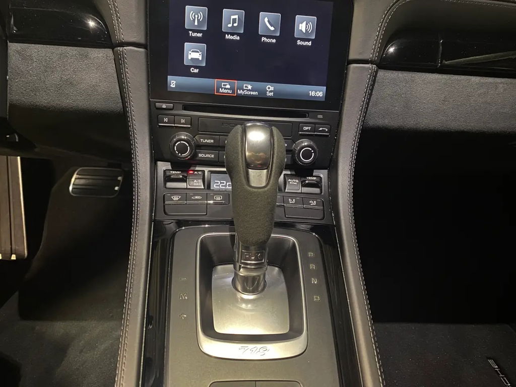 Porsche 718 Cayman GTS 4.0