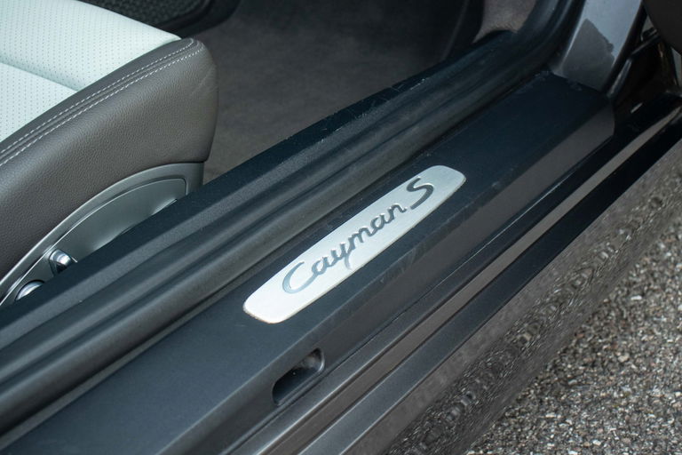 Porsche 981 Cayman S