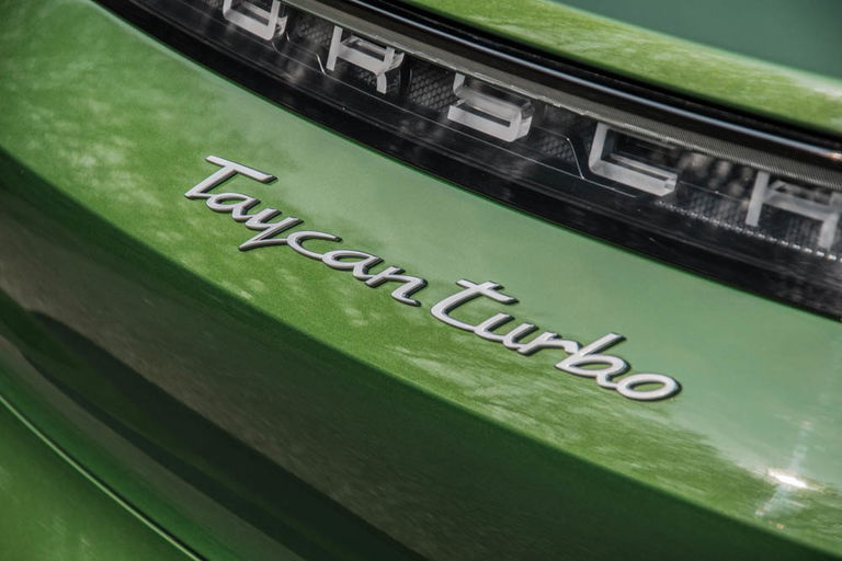 Porsche Taycan Turbo