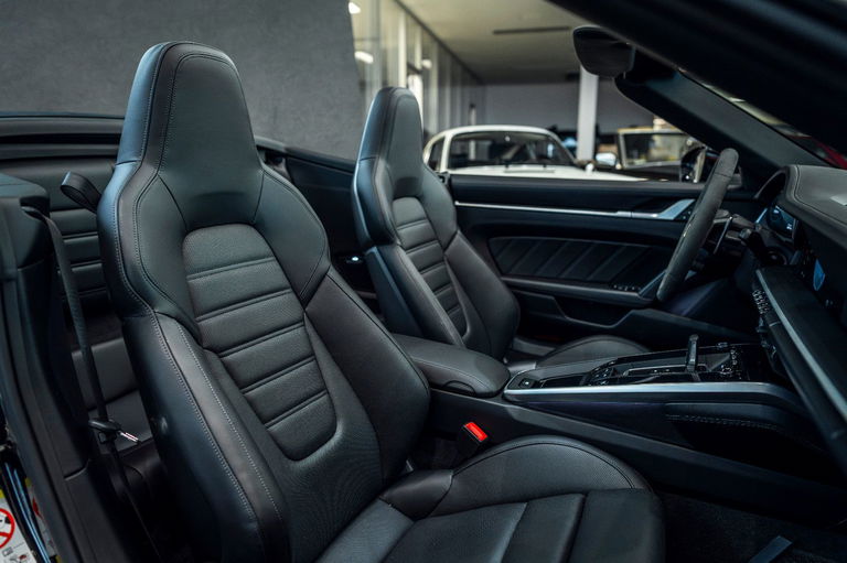 Porsche 992 Carrera GTS