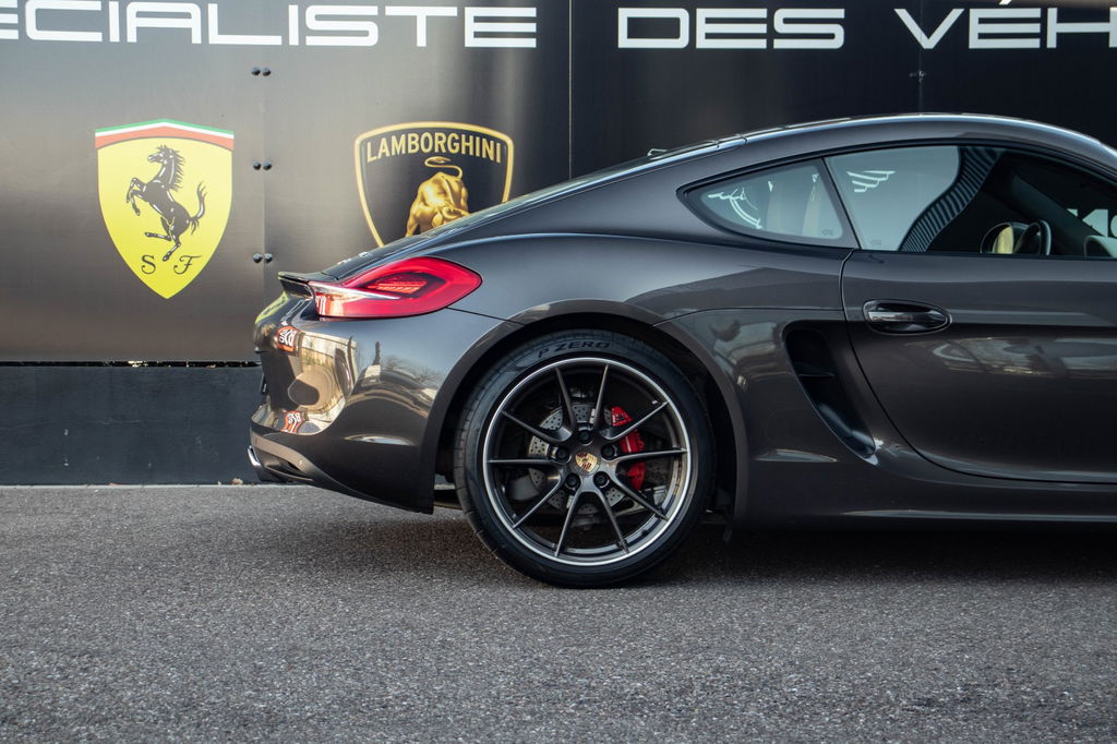 Porsche 981 Cayman S