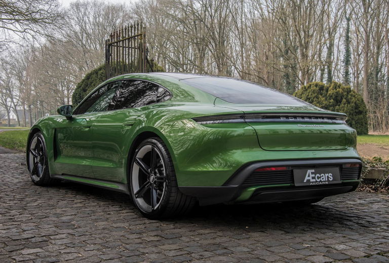 Porsche Taycan Turbo