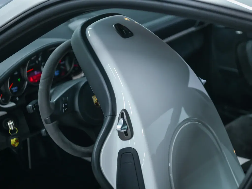 Porsche 997.2 Carrera GTS