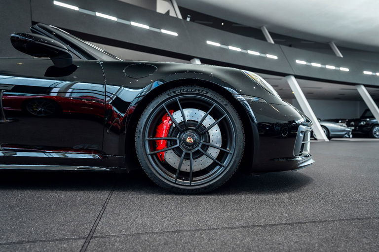 Porsche 992 Carrera GTS