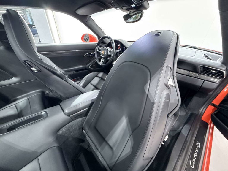 Porsche 991 Carrera 4S