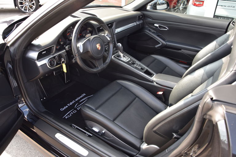 Porsche 991 Carrera 4