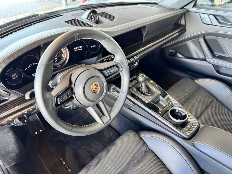 Porsche 992 GT3 Touring