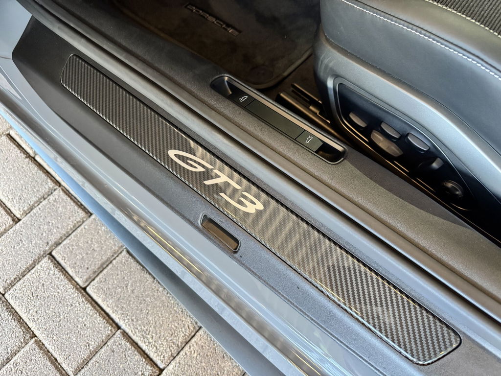 Porsche 992 GT3 Touring