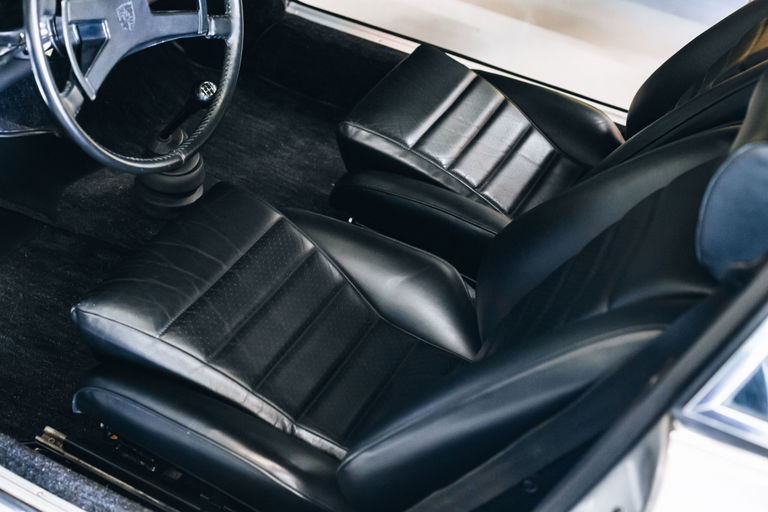 Porsche 911 S (F-Modell)