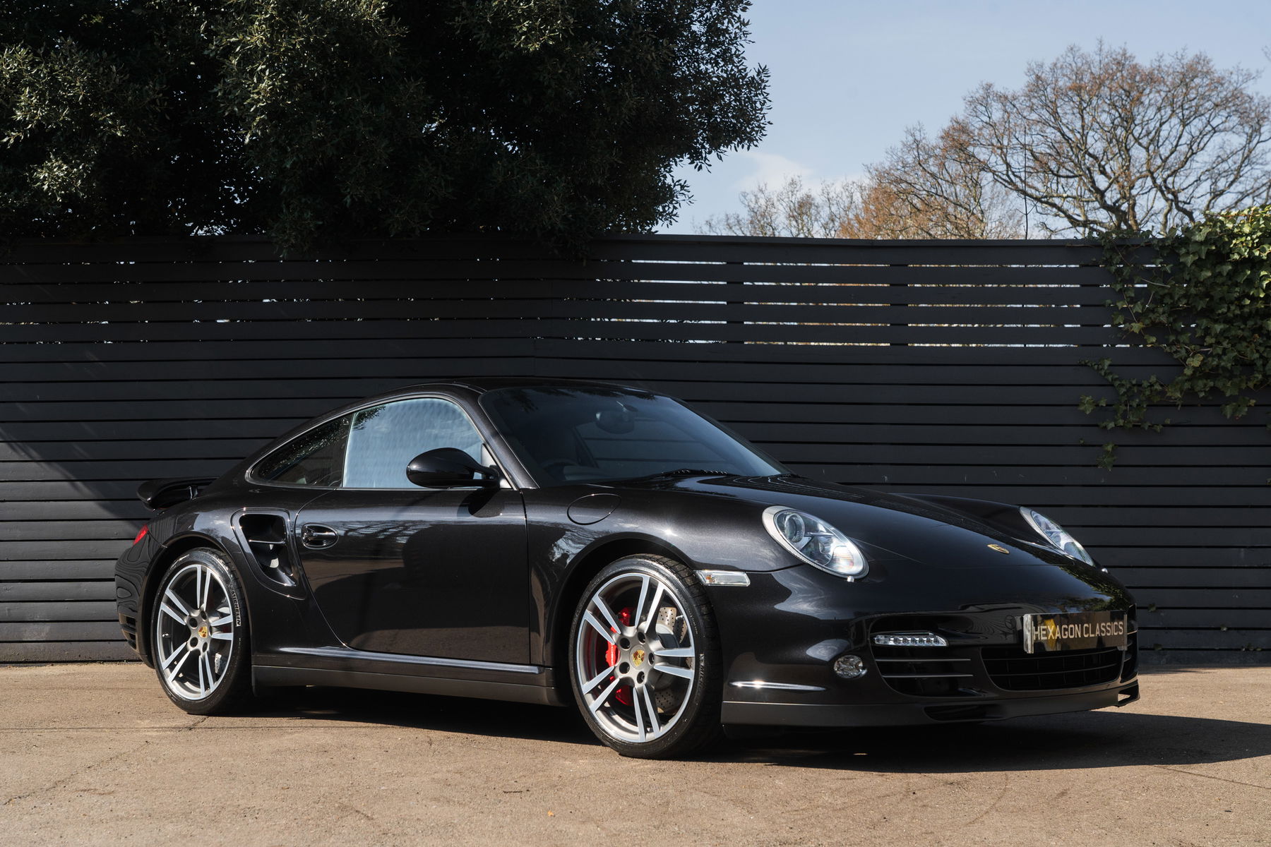 porsche-911-997-turbo-black-hr