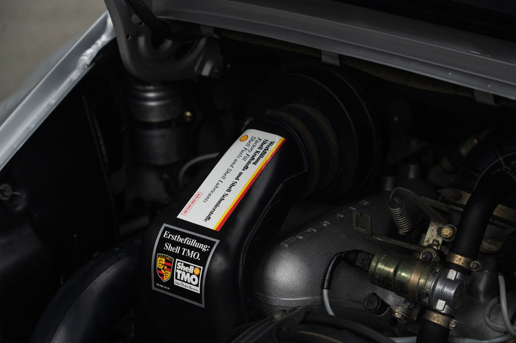 Porsche 911 Carrera 3.2 Speedster