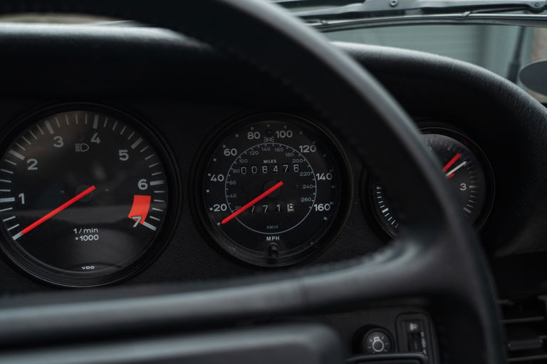 Porsche 911 Carrera 3.2 Speedster