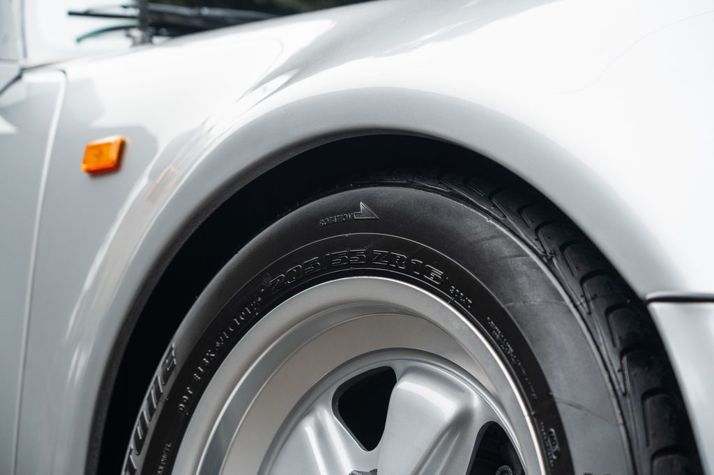 Porsche 911 Carrera 3.2 Speedster