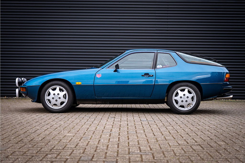 Porsche 924