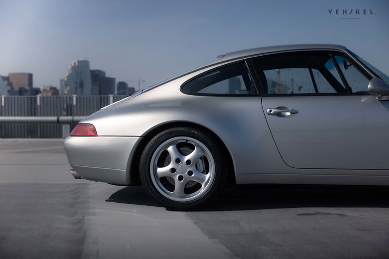 Porsche 993 Carrera 4