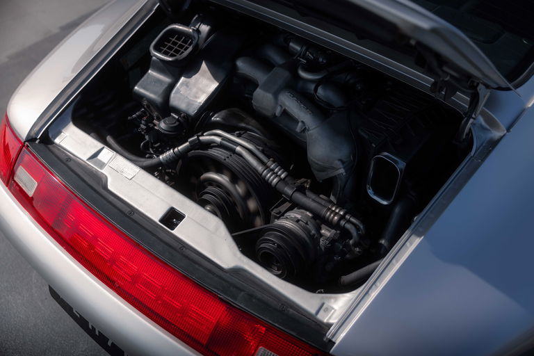 Porsche 993 Carrera 4