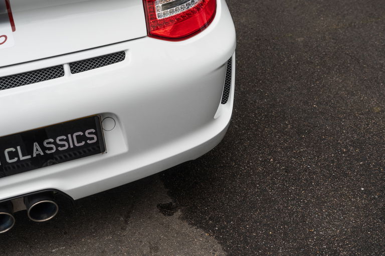 Porsche 997 GT3 RS 4.0