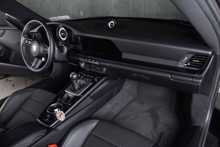 Porsche 992 Carrera T