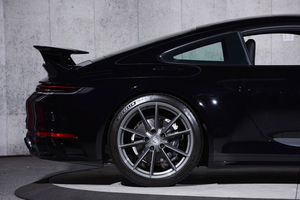 Porsche 992 Carrera T