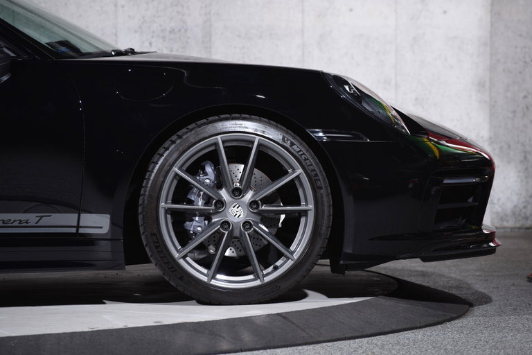 Porsche 992 Carrera T