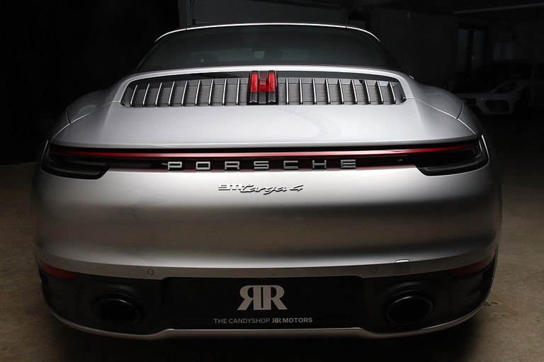 Porsche 992 Targa 4
