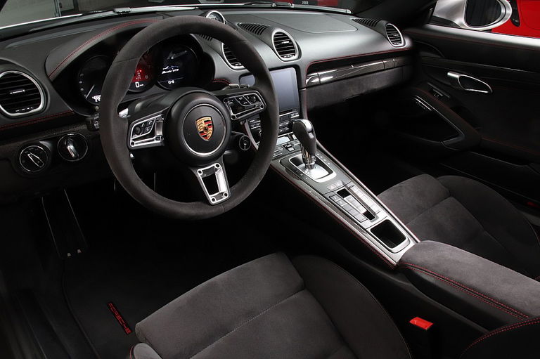 Porsche 718 Boxster GTS