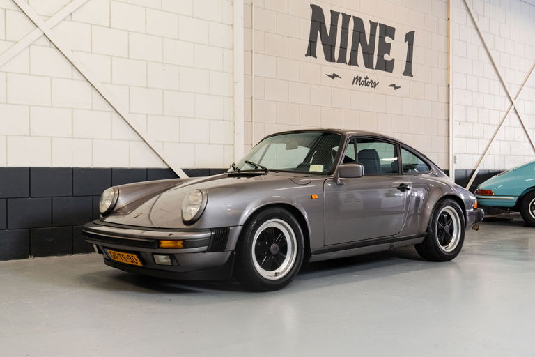 Porsche 911 Carrera 3.2