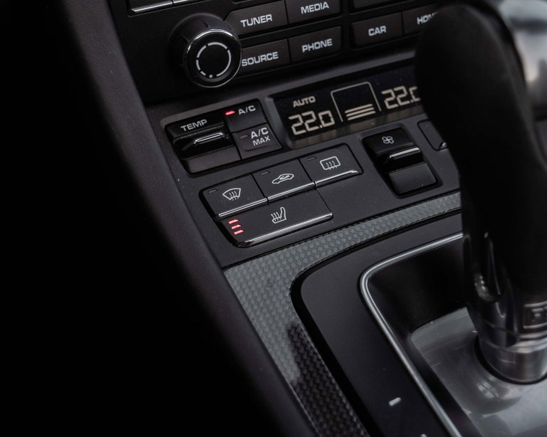 Porsche 991.2 Carrera GTS