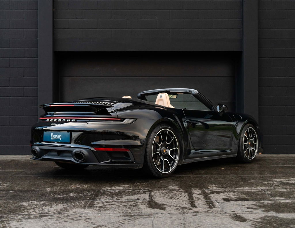 Porsche 992 Turbo