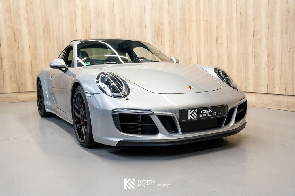 Porsche 991.2 Carrera 4 GTS