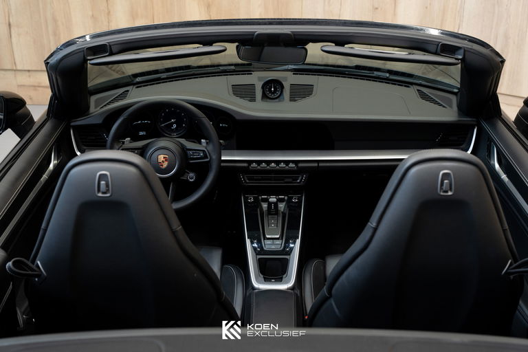 Porsche 992 Carrera 4S