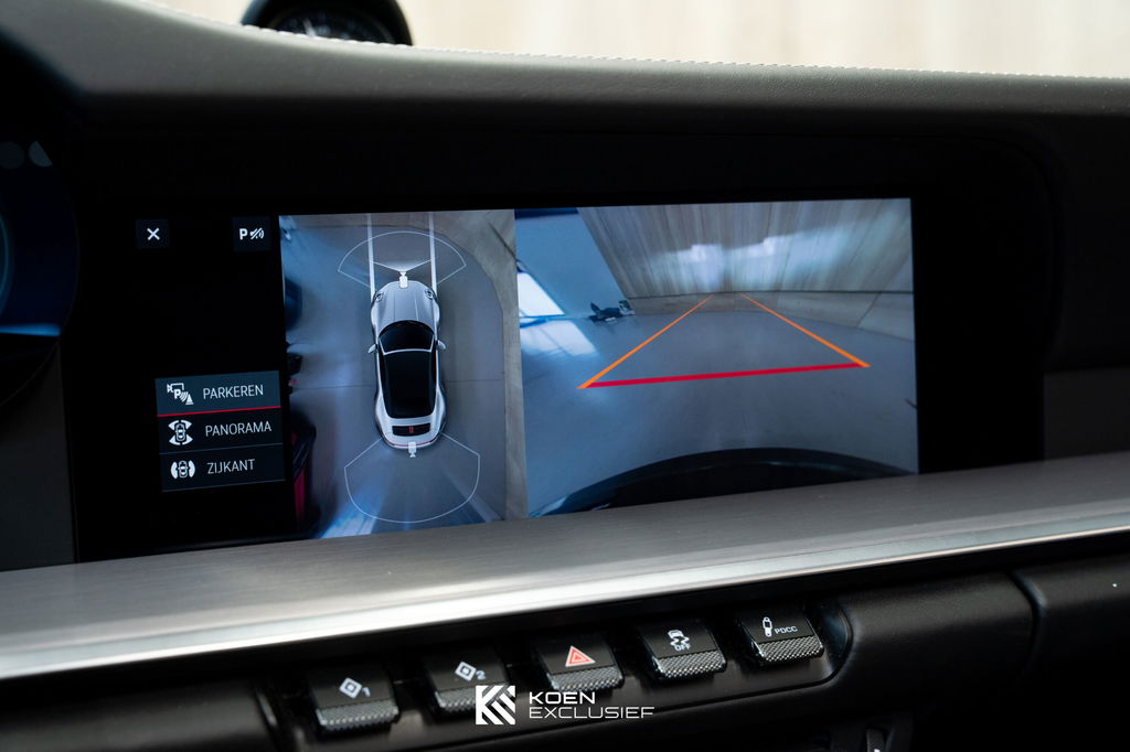 Porsche 992 Carrera 4S