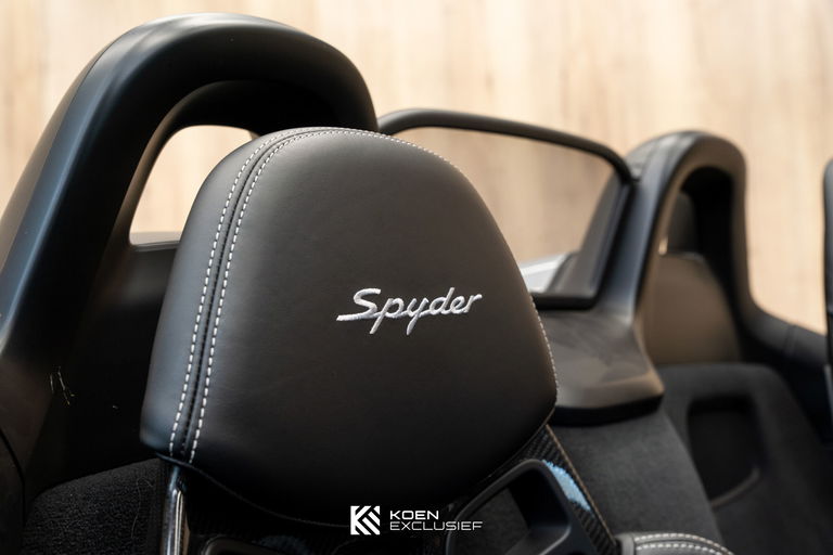 Porsche 981 Boxster Spyder