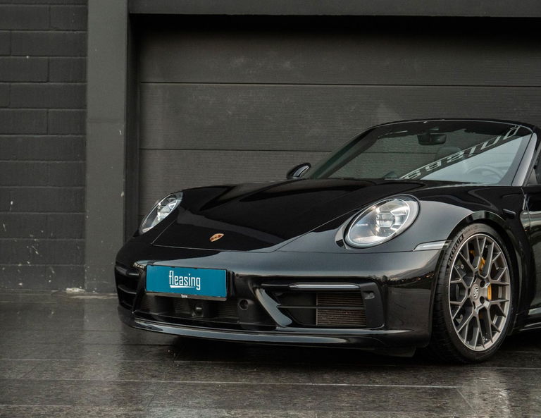 Porsche 992 Carrera 4S