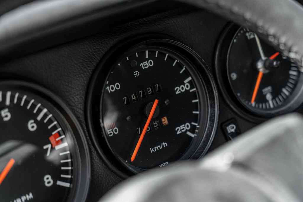 Porsche 911 Carrera 3,0