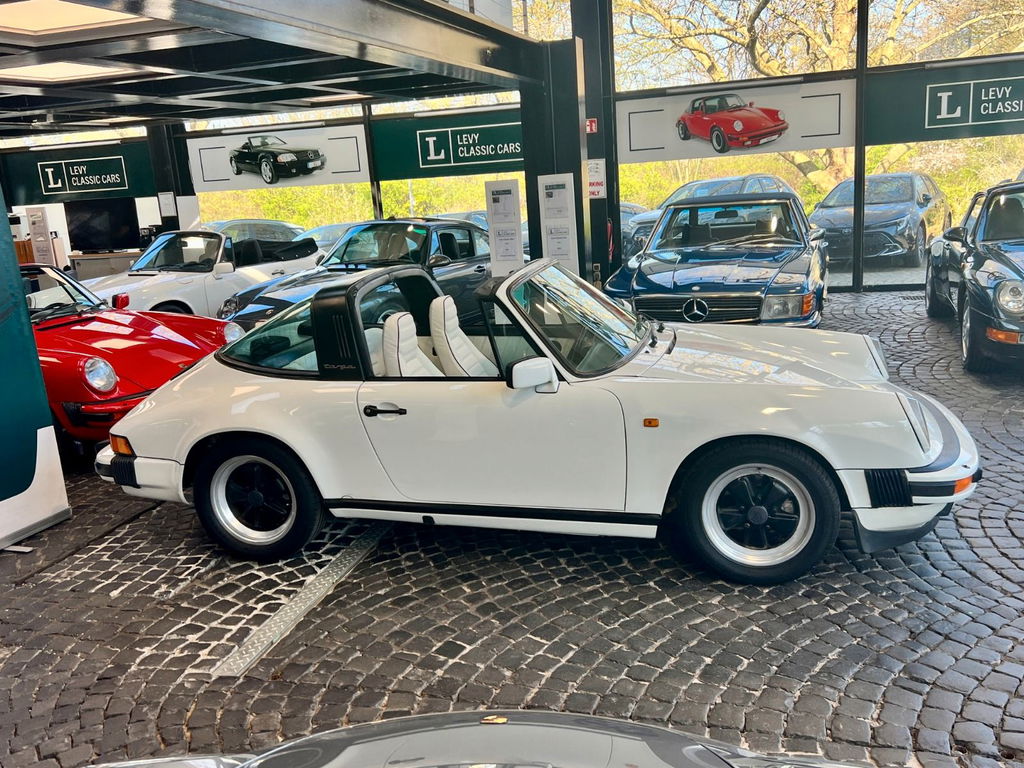 Porsche 911 SC