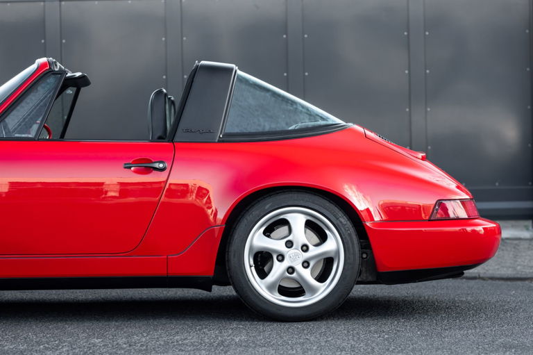 Porsche 964 Carrera 2