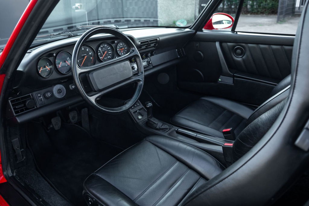 Porsche 964 Carrera 2