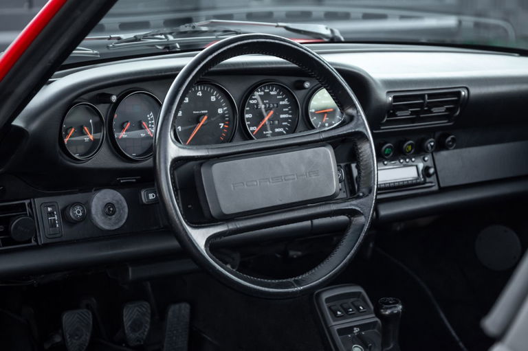 Porsche 964 Carrera 2