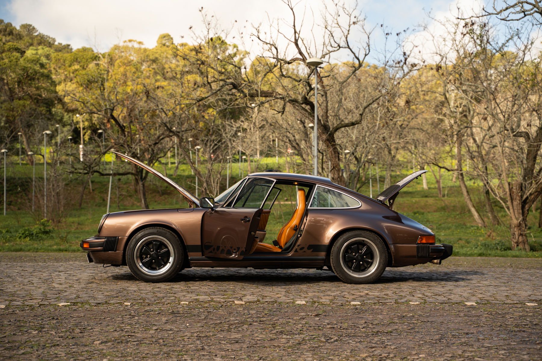 Porsche 911 Carrera 3.0 1976 - elferspot.com - Marketplace for