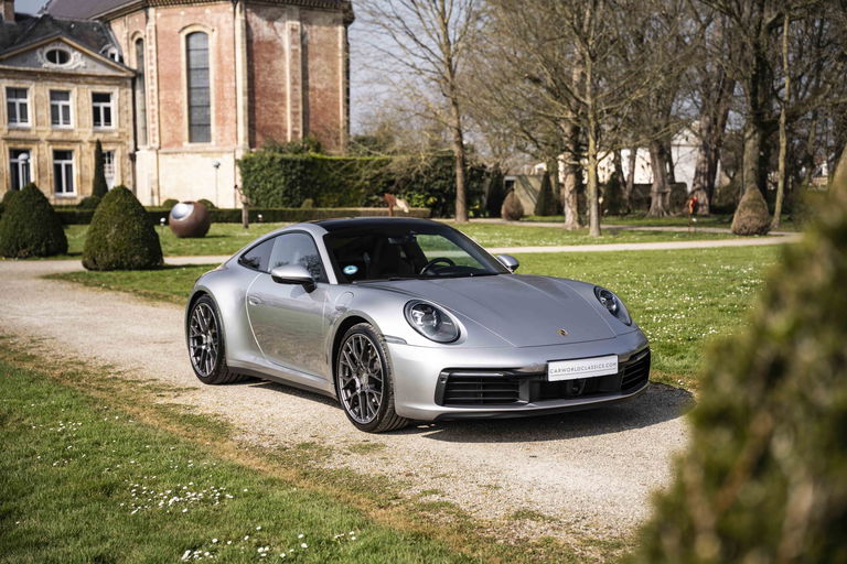 Porsche 992 Carrera 4S