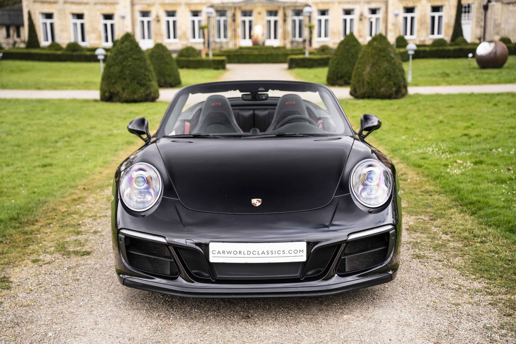 Porsche 991.2 Carrera GTS